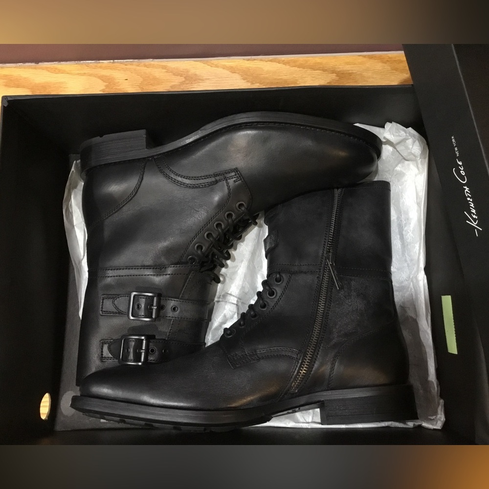 Kenneth Cole - Leather Boots - Size 11 - New in box.